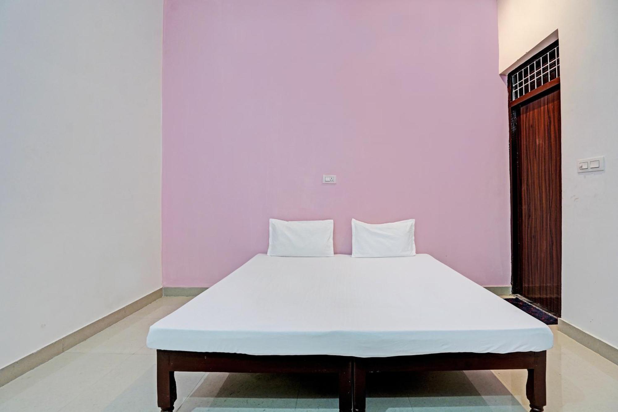 Hotel O Parth Logistics Dhāruhera Exteriör bild